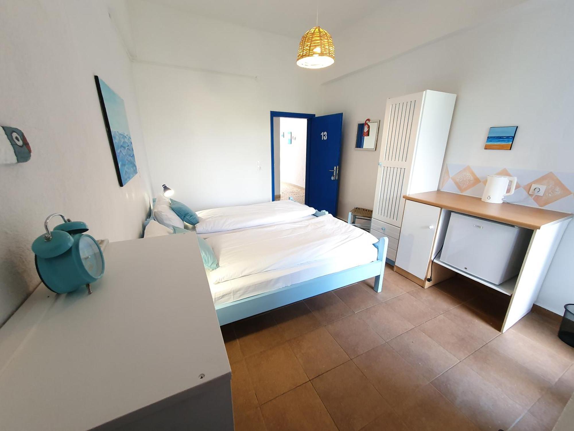 Babis & Popi Rooms And Studios Frangocastelo Ngoại thất bức ảnh